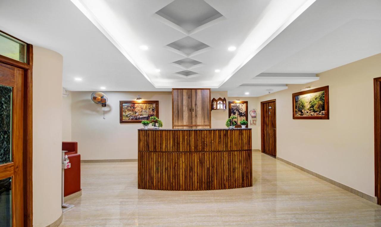 Treebo Majestic Palms, 2 Km From Colva Beach บีนอลิม ภายนอก รูปภาพ