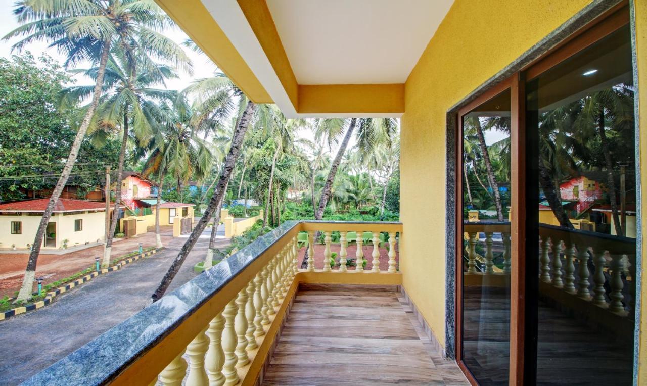 Treebo Majestic Palms, 2 Km From Colva Beach บีนอลิม ภายนอก รูปภาพ