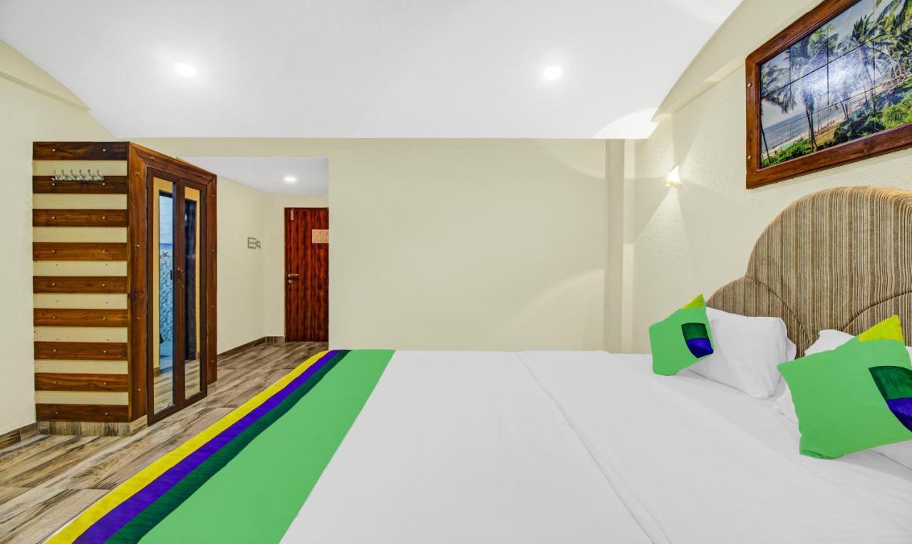 Treebo Majestic Palms, 2 Km From Colva Beach บีนอลิม ภายนอก รูปภาพ